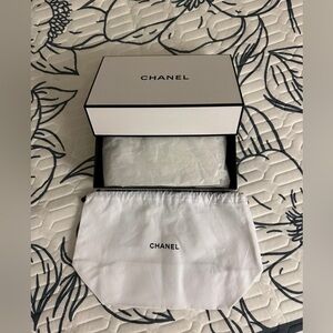 Chanel box